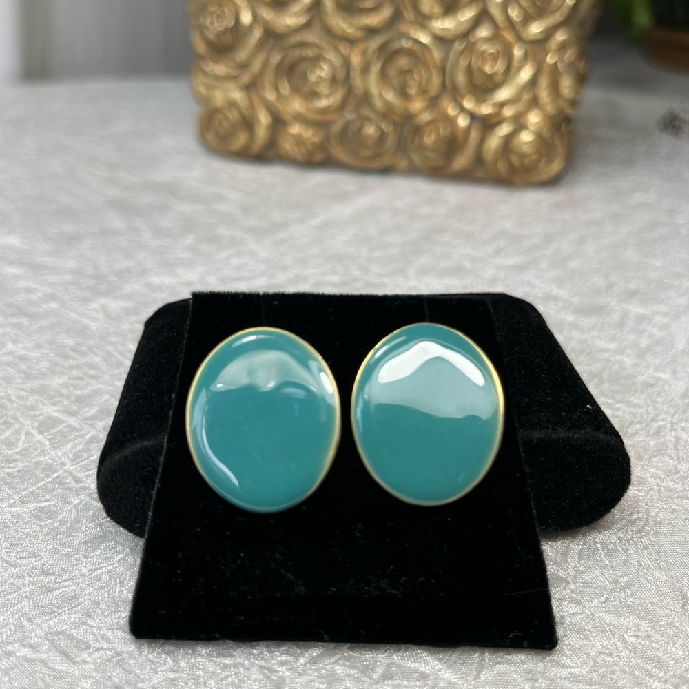 Vintage 80’s Teal Oval Earrings